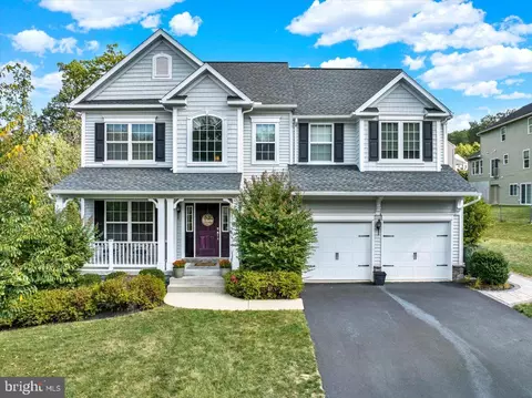 214 Merwood Dr, Morgantown, PA 19543