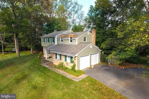 Exterior - 208 Morris Rd, Exton, PA 19341 photo 4 of 10