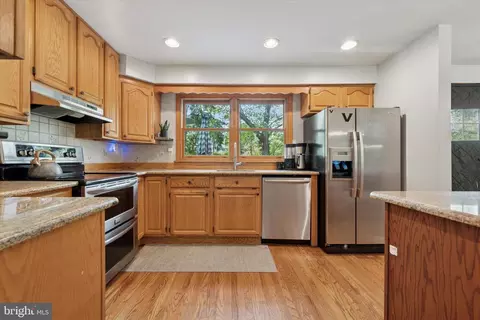 Kitchen - 808 Berwyn Baptist Rd, Devon, PA 19333 photo 3 of 3