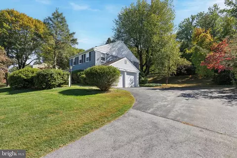 Exterior - 306 Devonshire Rd, Devon, PA 19333 photo 3 of 7