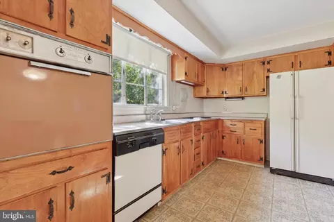 Kitchen - 306 Devonshire Rd, Devon, PA 19333 photo 1 of 1
