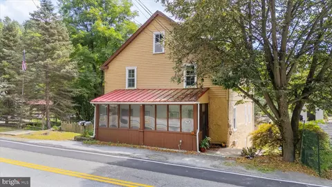 2090 Strasburg Rd, Coatesville, PA 19320