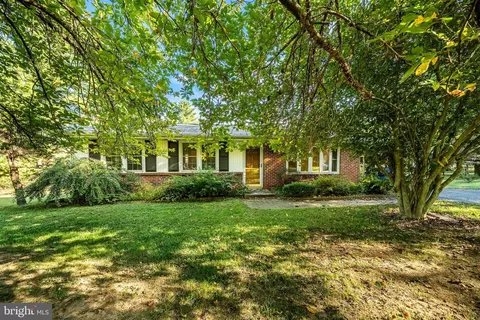 1702 W Street Rd, West Chester, PA 19382