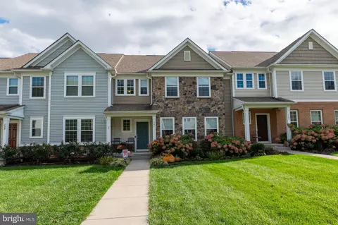 741 Sun Valley Ct, Chester Springs, PA 19425