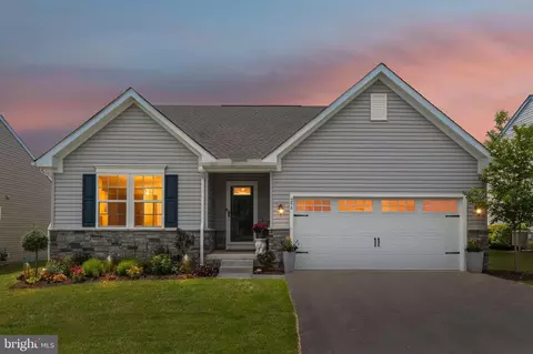 294 Letitia Manor Dr, West Grove, PA 19390