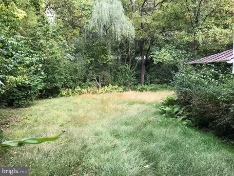 77 Deepdale Rd, Wayne, PA 19087 photo 3