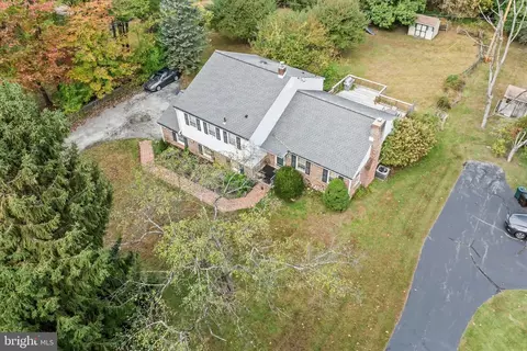 View/Area - 387 Devonshire Rd, Devon, PA 19333 photo 1 of 5