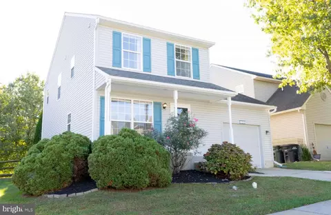 120 Marquis Dr, Coatesville, PA 19320