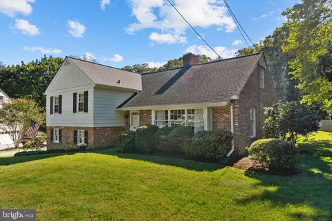 Exterior - 962 Weadley Rd, Radnor, PA 19087 photo 7 of 8