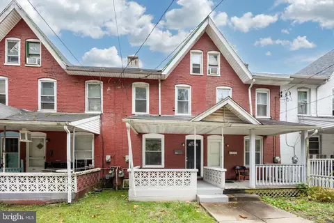 366 Valley Rd, Coatesville, PA 19320