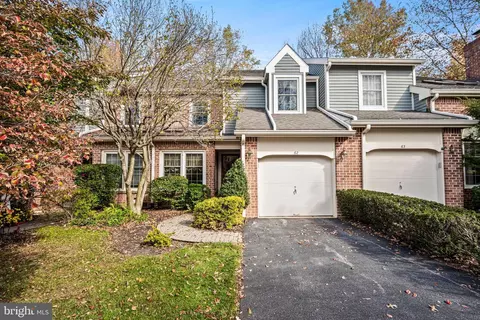 62 Shelbourne Ct, Chesterbrook, PA 19087