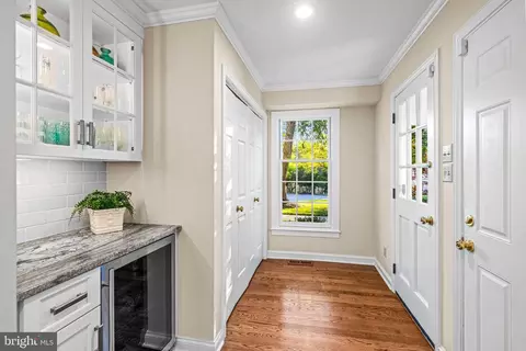 Entry Way - 287 Stonegate Dr, Devon, PA 19333 photo 3 of 3