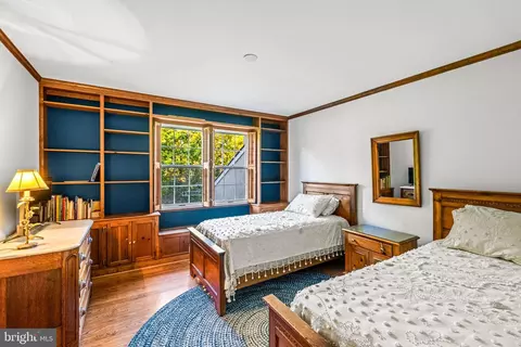 Bedroom - 287 Stonegate Dr, Devon, PA 19333 photo 2 of 3