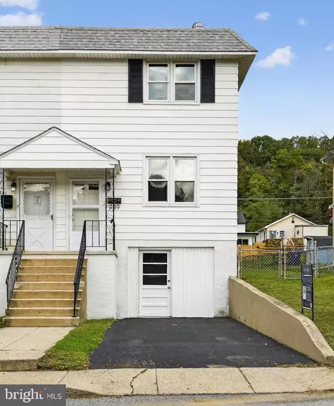 949 Madison St, Coatesville, PA 19320