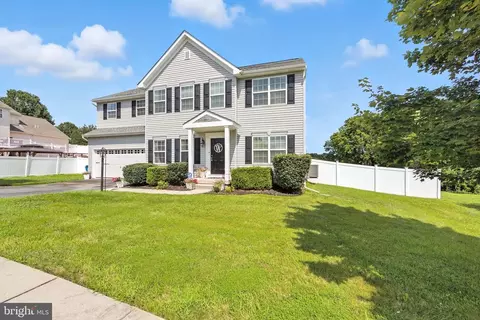 603 Lamborn Dr, West Grove, PA 19390
