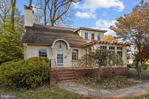 307 Monument Ave, Malvern, PA 19355