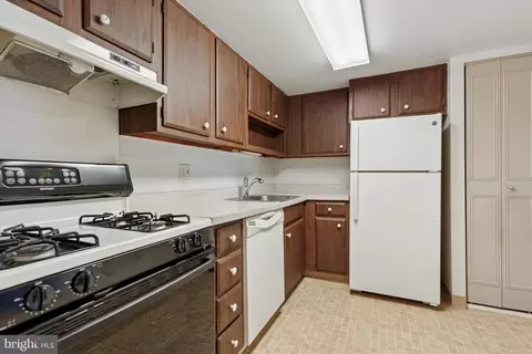 Kitchen - 232 Old Forge Xing, Devon, PA 19333 photo 1 of 1