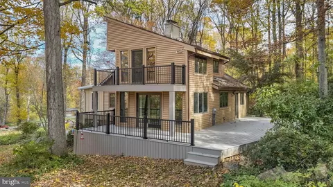 10 Woods Rd, Elverson, PA 19520