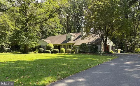 4 Woods Ln, Parkesburg, PA 19365