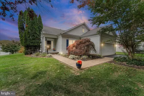 622 Martin Dr, Avondale, PA 19311