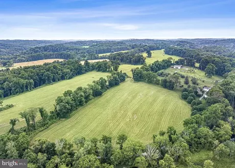 800 Fairville Rd, Chadds Ford, PA 19317