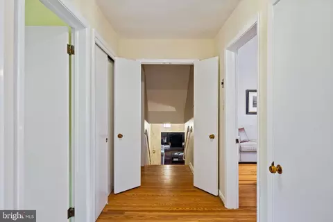 Entry Way - 1014 Townsend Cir, Wayne, PA 19087 photo 7 of 8