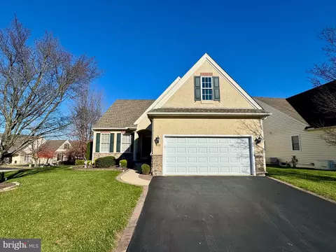 400 Losito Dr, Avondale, PA 19311