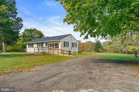 190 W Ridge Rd, Nottingham, PA 19362