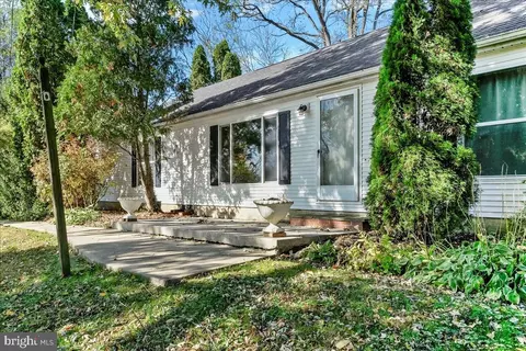 448 N Mill Rd, Kennett Square, PA 19348