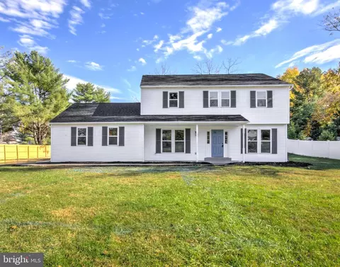 793 Tory Hollow Rd, Berwyn, PA 19312