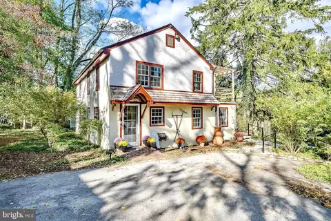 525 Hopewell Rd, Downingtown, PA 19335