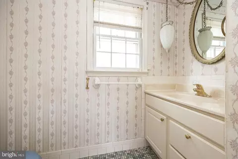 Bath - 324 Conner Dr, Exton, PA 19341 photo 1 of 1