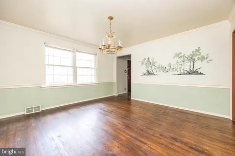 Living - 324 Conner Dr, Exton, PA 19341 photo 2 of 4