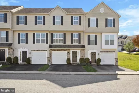 213 Kennedy Dr, Coatesville, PA 19320