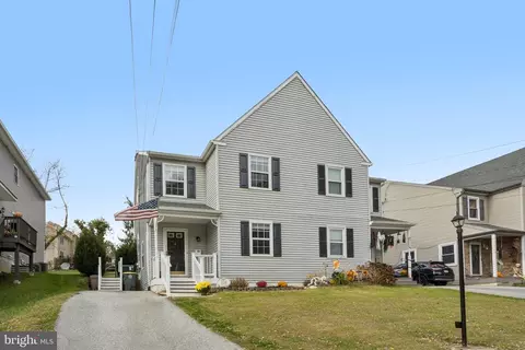316 Bradford Ave, Downingtown, PA 19335