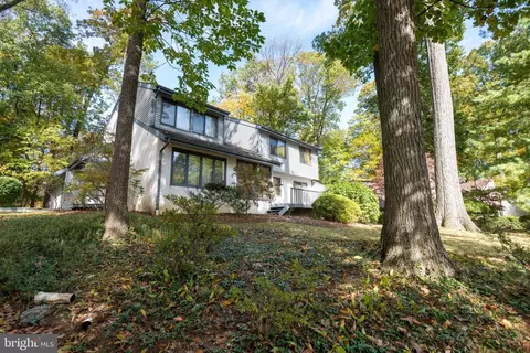 2102 Quail Ridge Dr, Paoli, PA 19301
