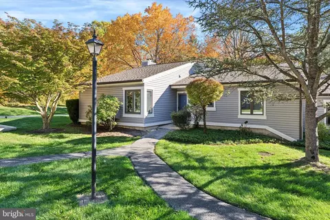 201 Chandler Dr #201, West Chester, PA 19380