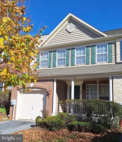 106 Penns Manor Dr, Kennett Square, PA 19348