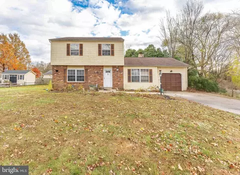 23 Carlson Way, Downingtown, PA 19335