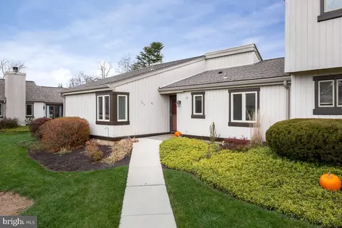 293 Devon Ln, West Chester, PA 19380