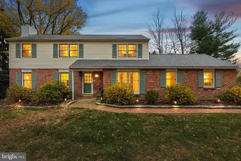 685 Hopewell Rd, Downingtown, PA 19335