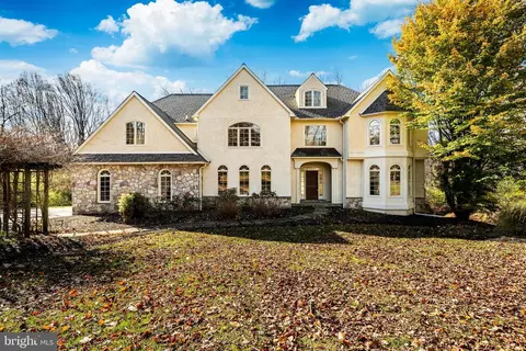 107 Indian Springs Rd, Kennett Square, PA 19348
