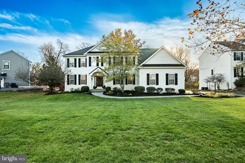 309 Creek Crossing Ln, Chester Springs, PA 19425