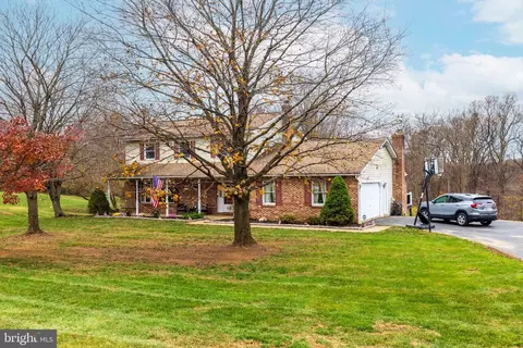 131 Highland Dr, Coatesville, PA 19320
