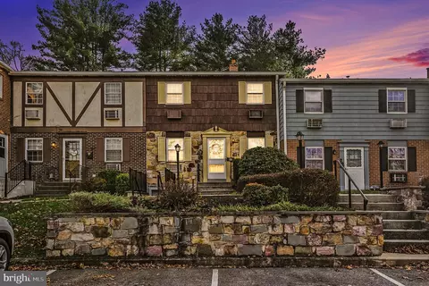 207 Walnut Hill Rd #B4, West Chester, PA 19382