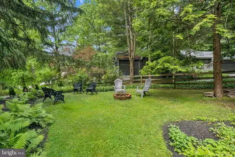 Exterior - 443 Homestead Rd, Wayne, PA 19087 photo 11 of 13