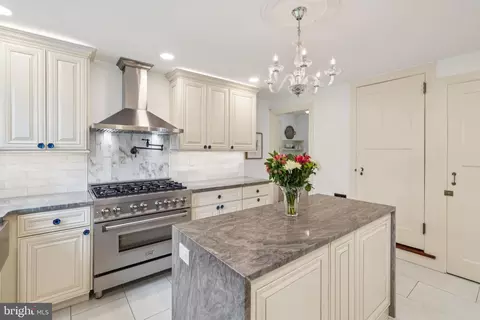 Kitchen - 443 Homestead Rd, Wayne, PA 19087 photo 3 of 6