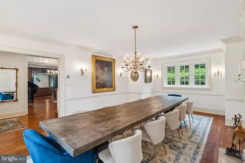 Dining - 443 Homestead Rd, Wayne, PA 19087 photo 2 of 3