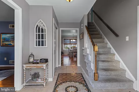 1586 Salomon Ln, Chesterbrook, PA 19087 photo 8