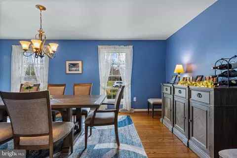 1586 Salomon Ln, Chesterbrook, PA 19087 photo 10